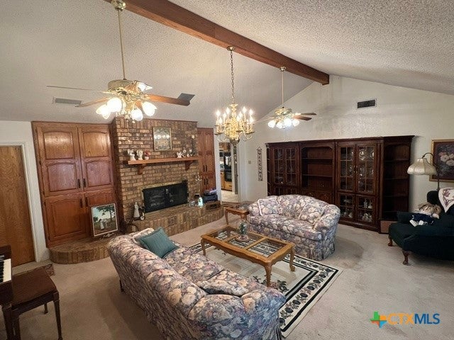 1520 W Highway 190