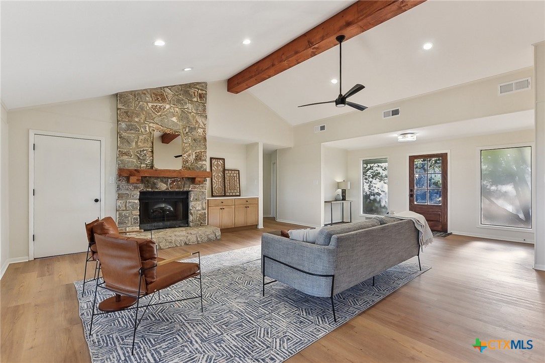 101 Mesa Drive