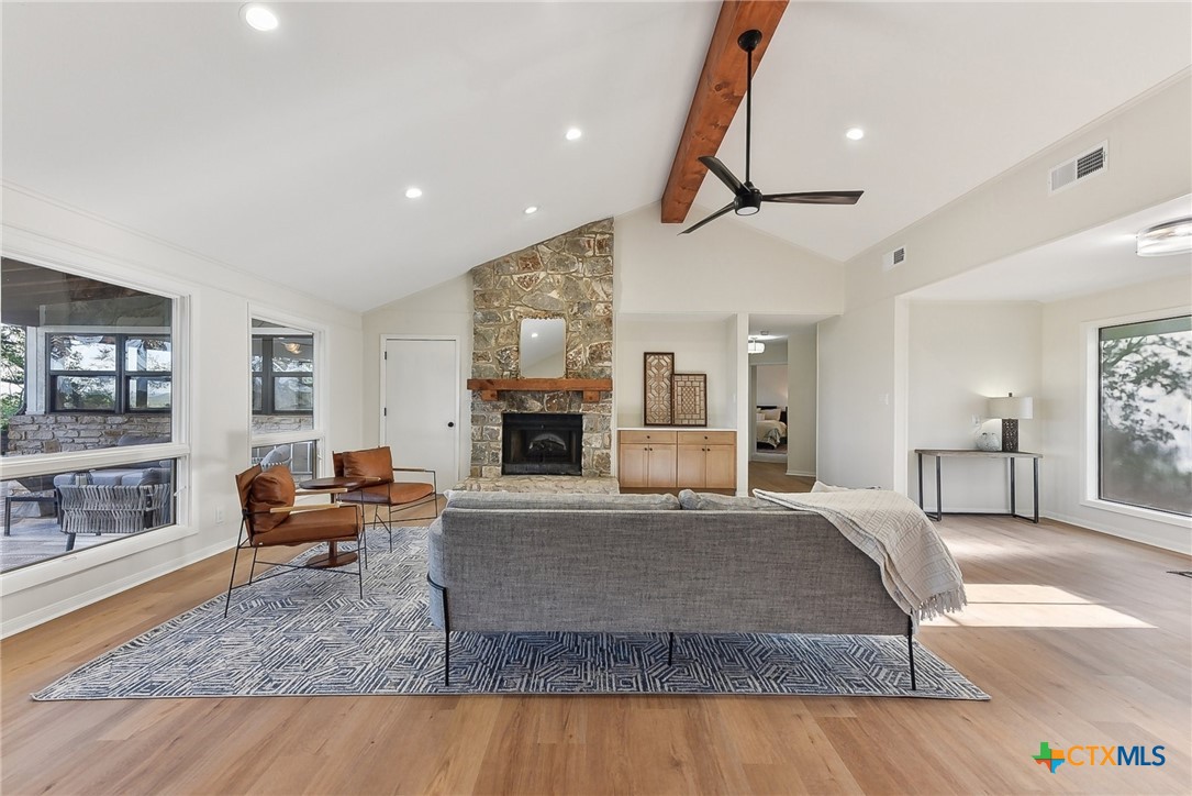 101 Mesa Drive