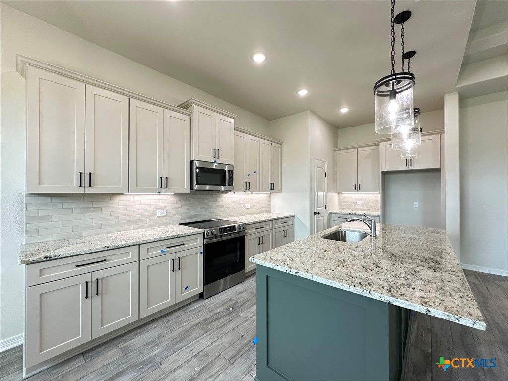 Photo of 406 Talon Loop, Salado, TX 76571 (MLS # 610358)