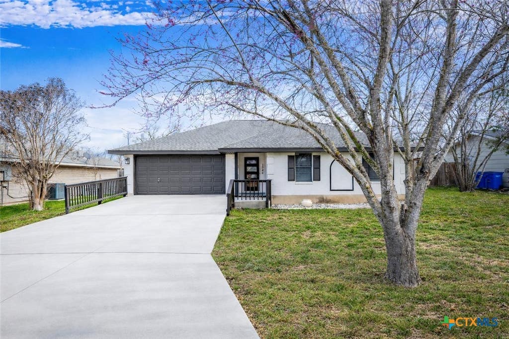Photo of 1544 Pams Path, New Braunfels, TX 78130 (MLS # 603936)