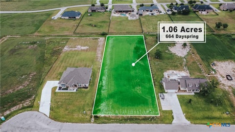 Photo of 664 Dayspring Dr, Victoria, TX 77904 (MLS # 625938)