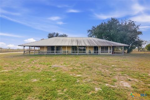 Photo of 1720 Lower Mission Valley Road, Victoria, TX 77905 (MLS # 598374)