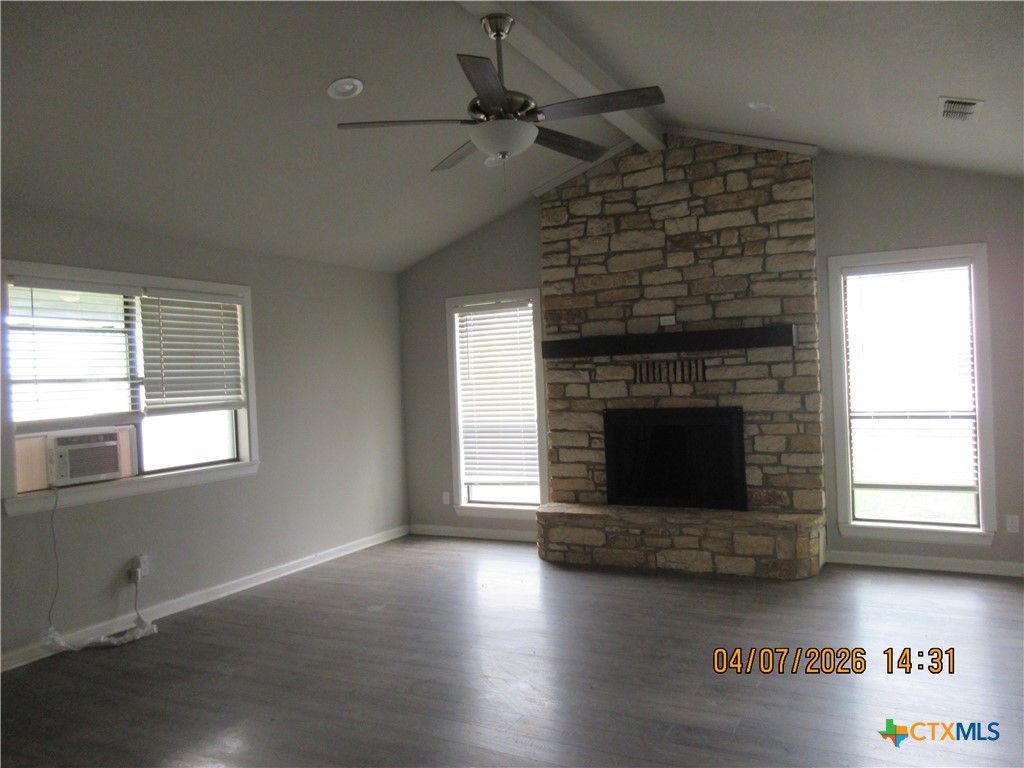 Photo of 506 E Loop 121, Belton, TX 76513 (MLS # 610839)