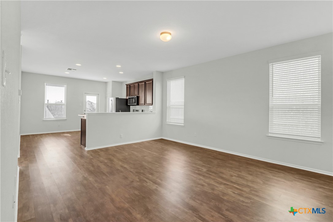 412 Eves Necklace Drive