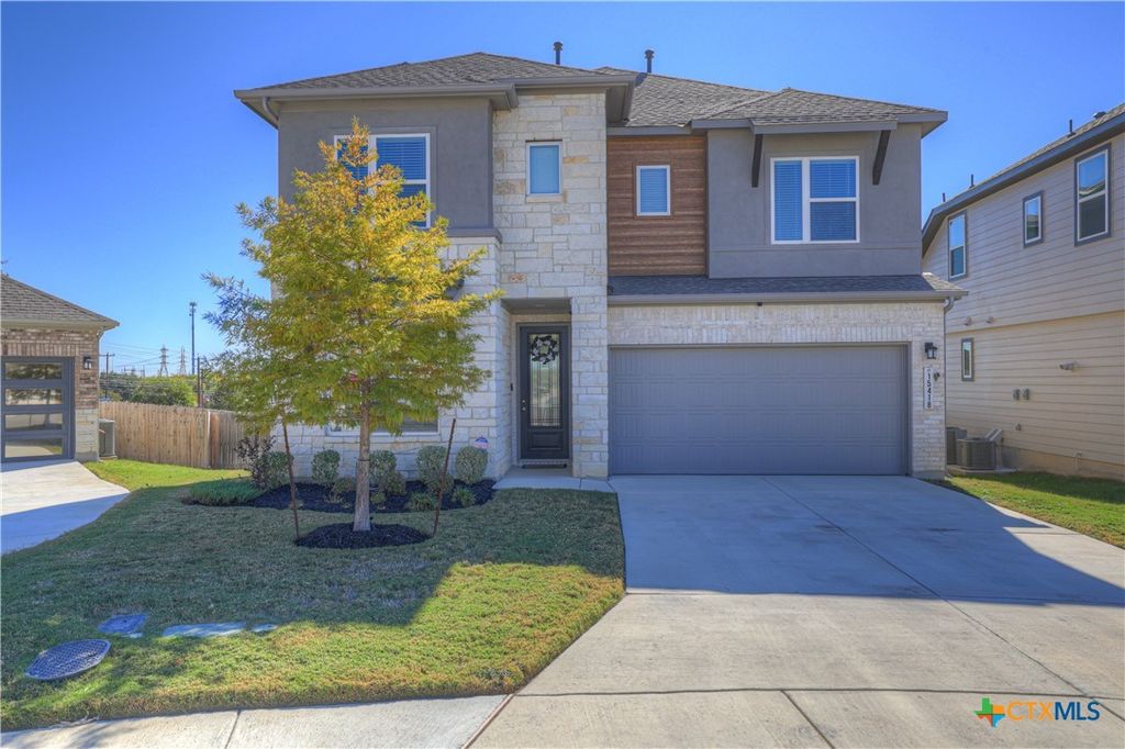 Photo of 15418 Ivory Hills, San Antonio, TX 78247 (MLS # 596880)