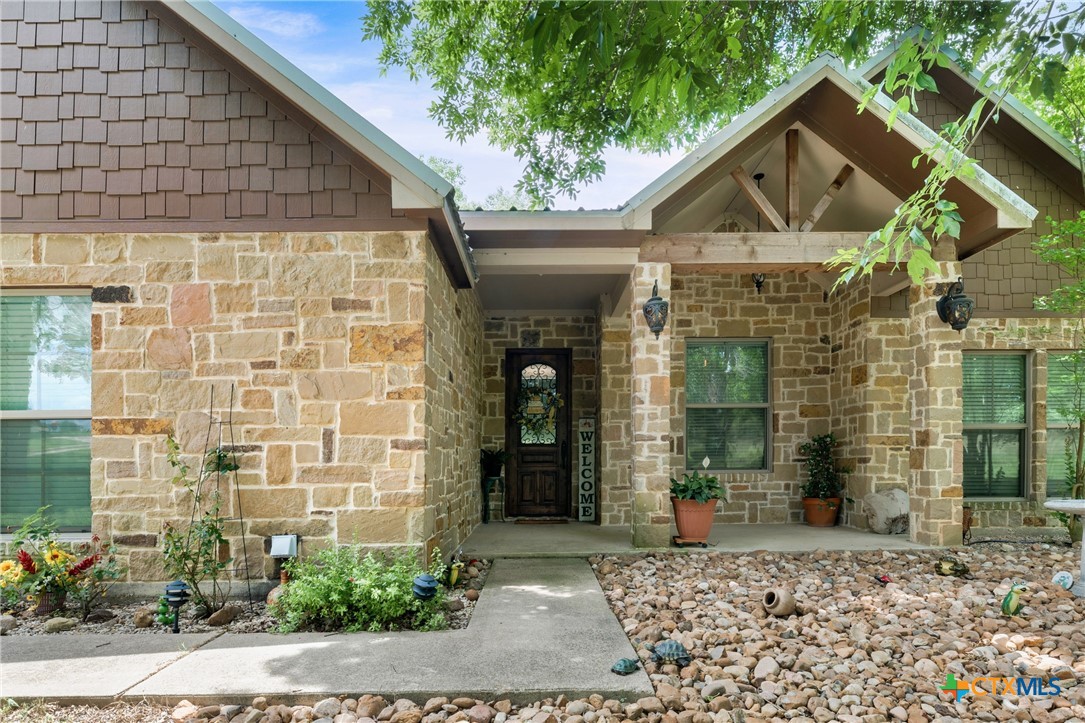 555 E RIO POCO