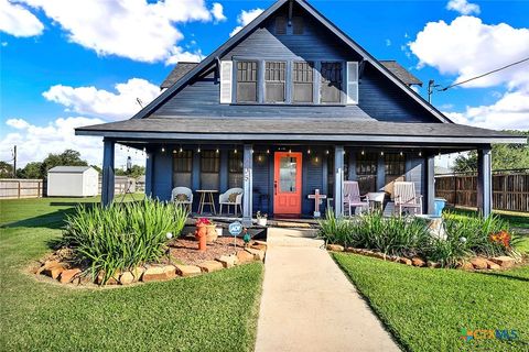 Photo of 205 Brinkoeter Street, Poth, TX 78147 (MLS # 614345)
