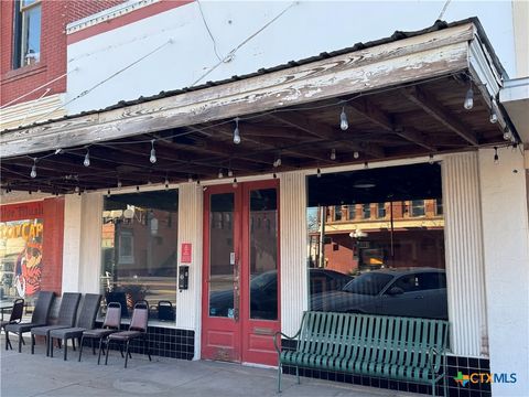 303 Main Street Smithville TX 78957