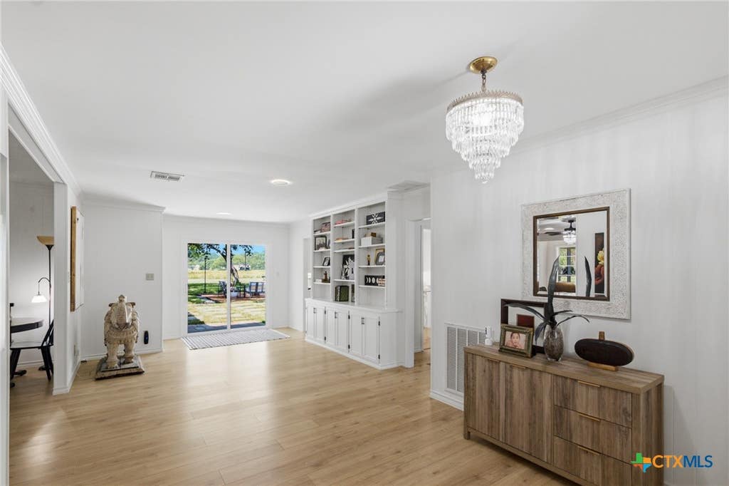Photo of 3694 Coletoville Road, Victoria, TX 77905 (MLS # 621329)