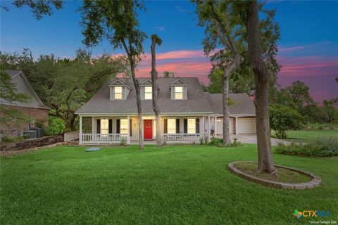 2212 Bluff Circle Salado TX 76571