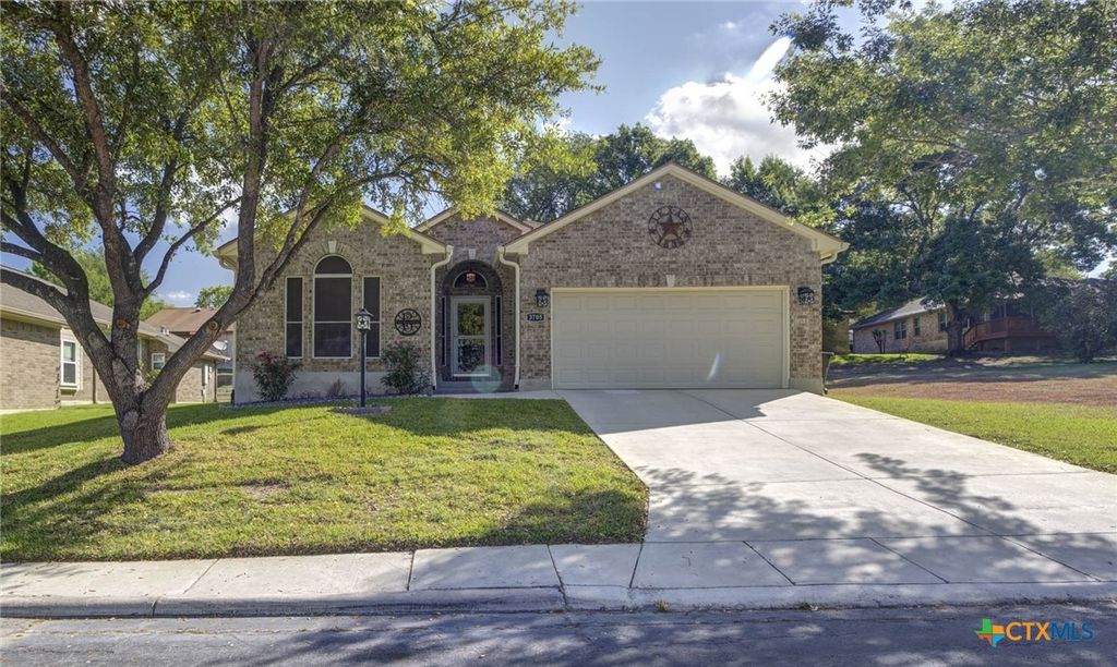 Photo of 3705 Hillside, Schertz, TX 78108 (MLS # 610465)