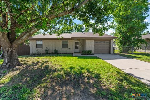 Photo of 1707 Hammond Drive, Killeen, TX 76543 (MLS # 615264)