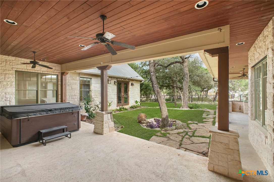 New Braunfels, Texas 78132, United States, 4 Bedrooms Bedrooms, ,5 BathroomsBathrooms,Residential,Active,187957