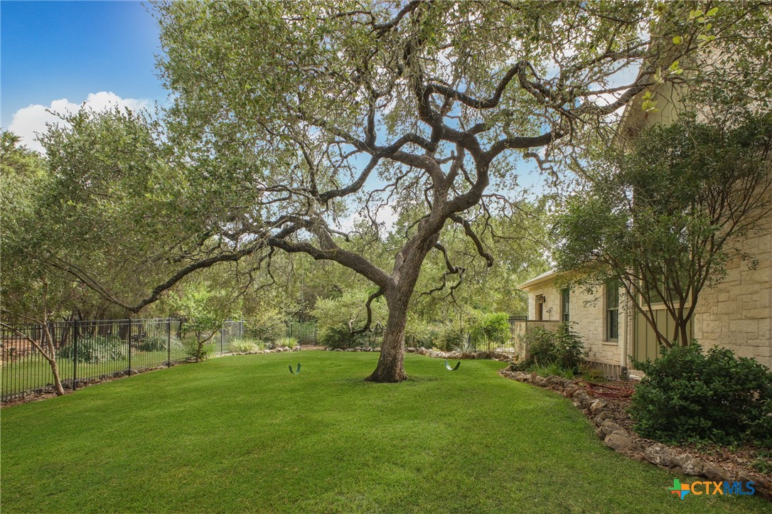 New Braunfels, Texas 78132, United States, 4 Bedrooms Bedrooms, ,5 BathroomsBathrooms,Residential,Active,187957