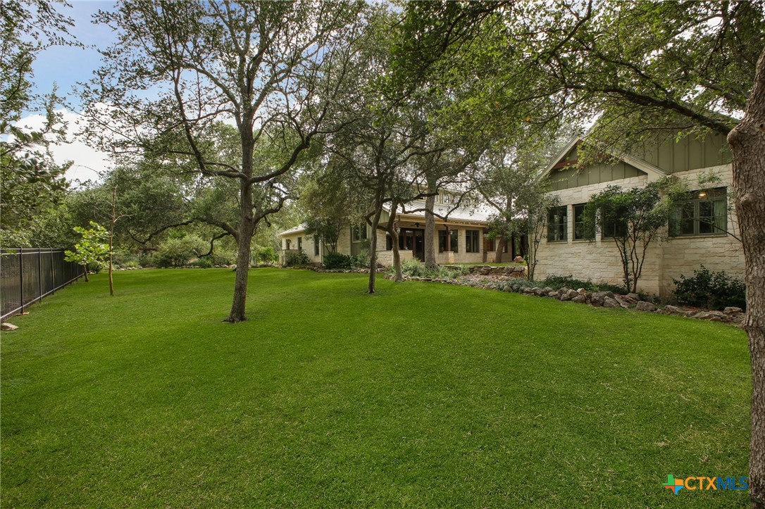 New Braunfels, Texas 78132, United States, 4 Bedrooms Bedrooms, ,5 BathroomsBathrooms,Residential,Active,187957