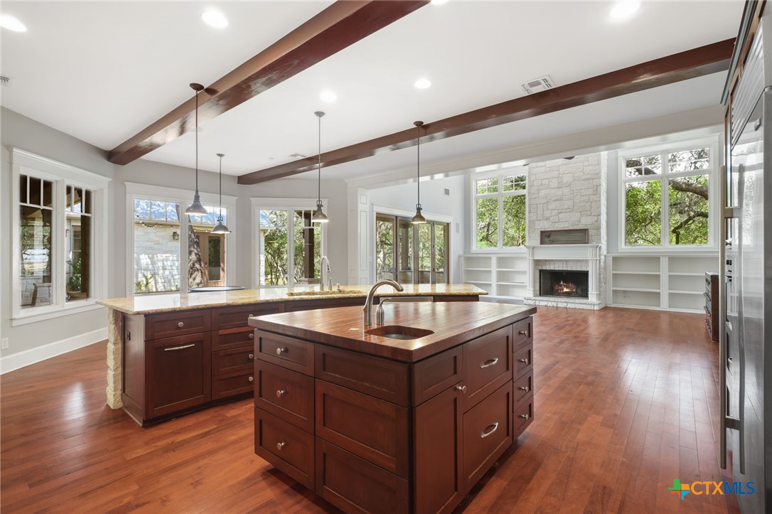 New Braunfels, Texas 78132, United States, 4 Bedrooms Bedrooms, ,5 BathroomsBathrooms,Residential,Active,187957