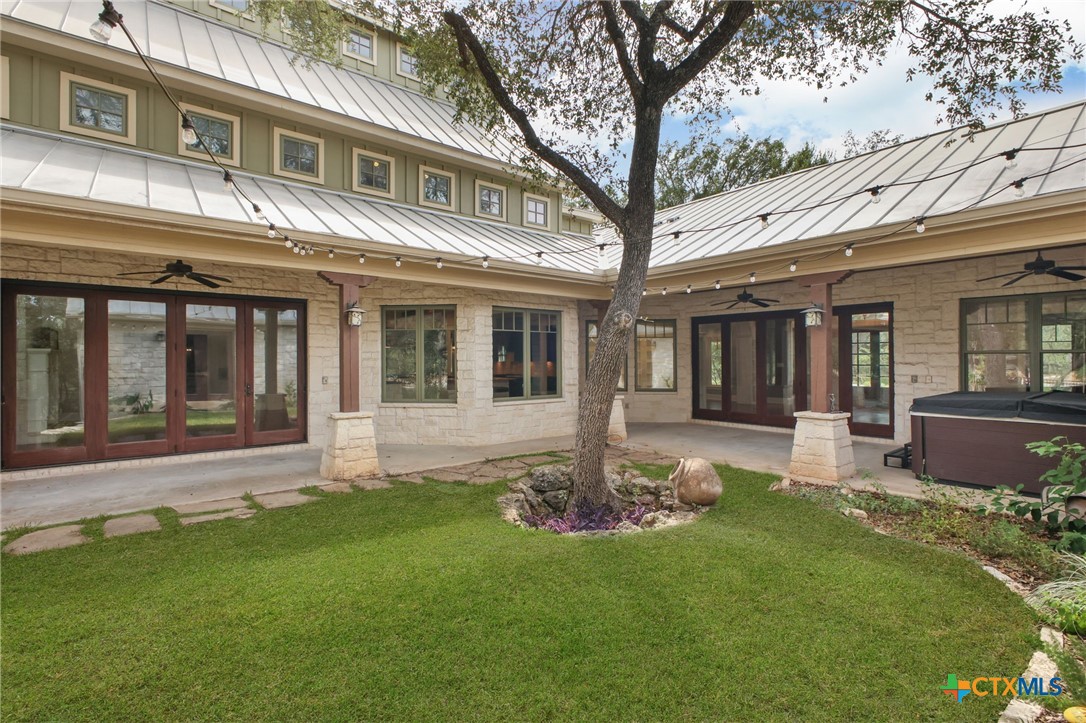 New Braunfels, Texas 78132, United States, 4 Bedrooms Bedrooms, ,5 BathroomsBathrooms,Residential,Active,187957