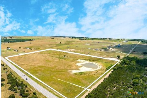 135 County Road 360 Gatesville TX 76528