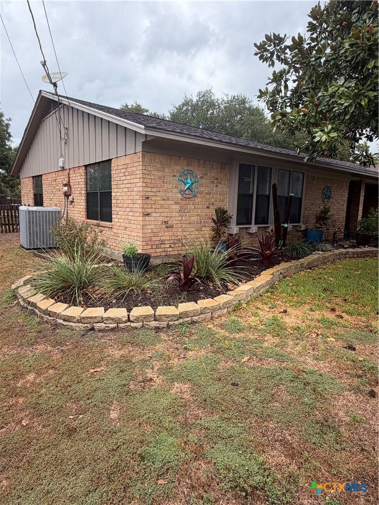 904 Carroll Dr