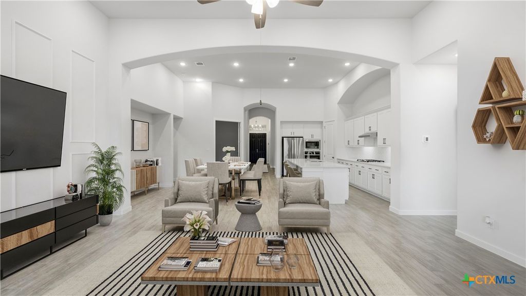 Photo of 1323 Academy Oaks Drive, San Marcos, TX 78666 (MLS # 606863)