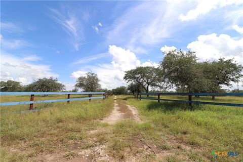 86 Oak Creek Ranch Road Berclair TX 78107