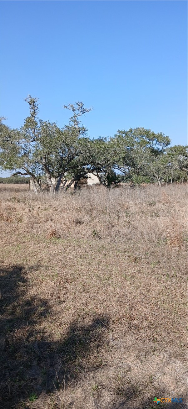 737 Private Road 1065
