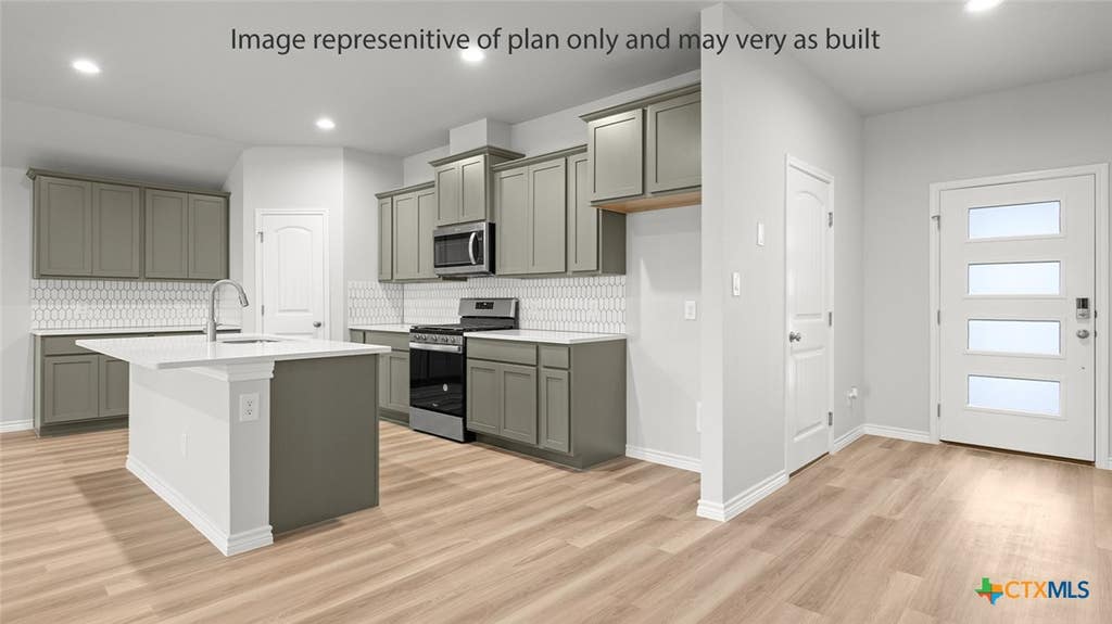 Photo of 208 Beacon Lane, Victoria, TX 77904 (MLS # 616578)