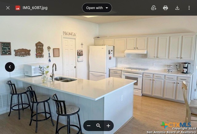 Canyon Lake, Texas 78133, United States, 4 Bedrooms Bedrooms, ,3 BathroomsBathrooms,Residential,Active,128494