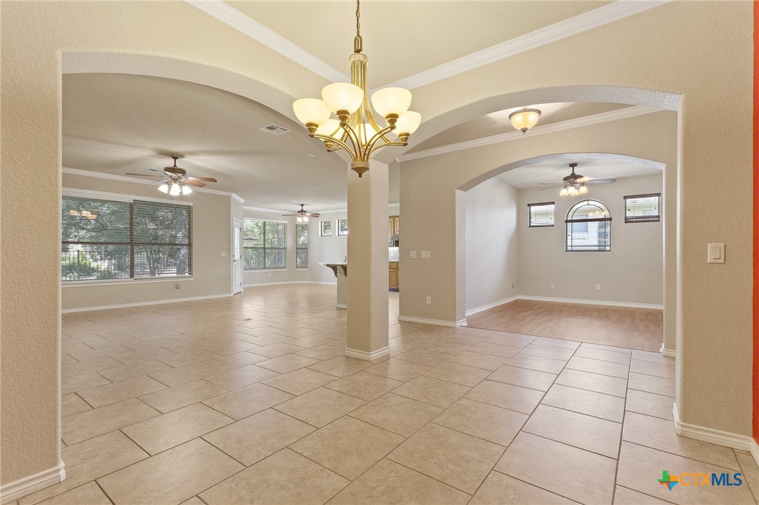 1005 Fort Davis Street