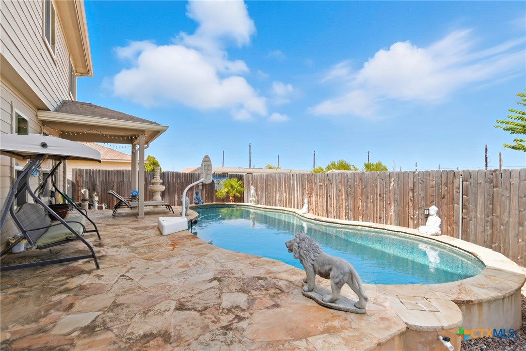 2615 Diamondback Trail