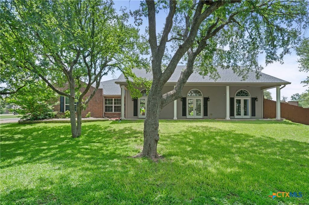 Photo of 68 Richland Drive, Belton, TX 76513 (MLS # 616168)