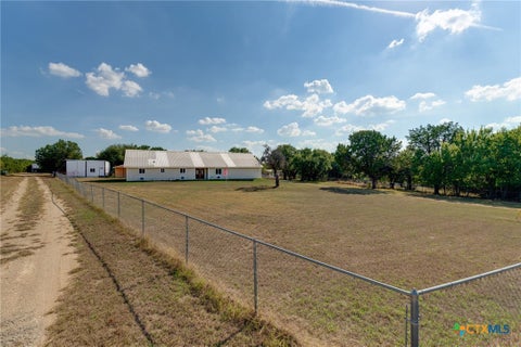 Photo of 1209 White Cedar Trail, Killeen, TX 76542 (MLS # 626493)