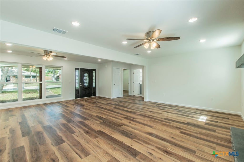 Photo of 3901 Lark Trail, Temple, TX 76502 (MLS # 628189)