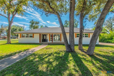 Photo of 3901 Lark Trail, Temple, TX 76502 (MLS # 628189)