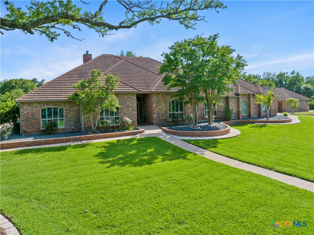 3818 Southlake Drive