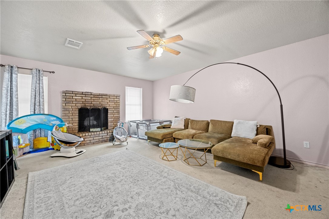 1514 Alta Mira Drive