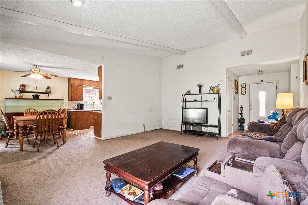 Photo of 1408 Edgefield Street, Killeen, TX 76549 (MLS # 623314)