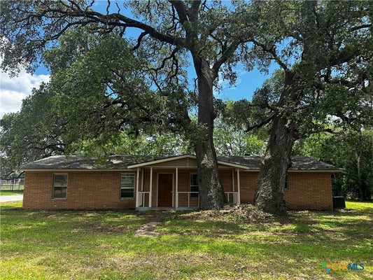 1434 SAINT ANDREW ST, GONZALES, TX 78629 - Image d28b4d12f2c6f3ddc26cf6dd1a2930c3/890923271