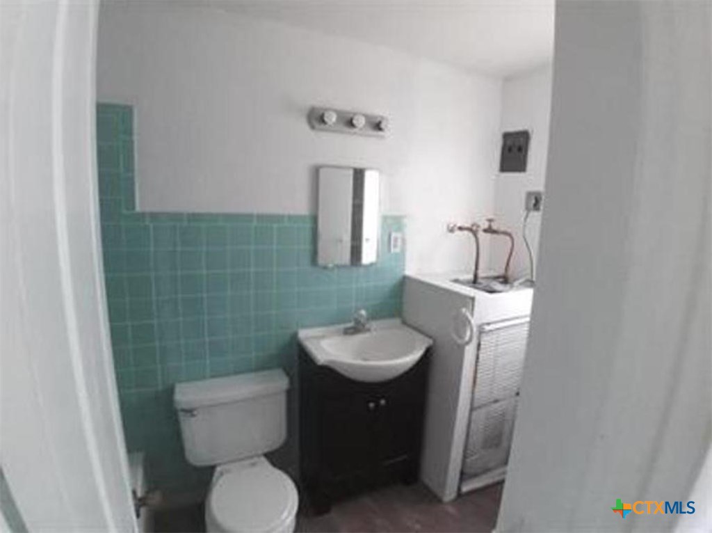 204-206 Dewald Street