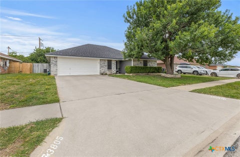 Photo of 3805 Roundrock Drive, Killeen, TX 76549 (MLS # 616262)