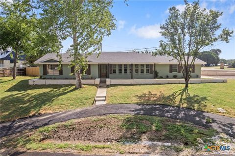 917 Santa Maria Road Salado TX 76571