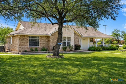 Photo of 504 N Ave N, Johnson City, TX 78636 (MLS # 621321)