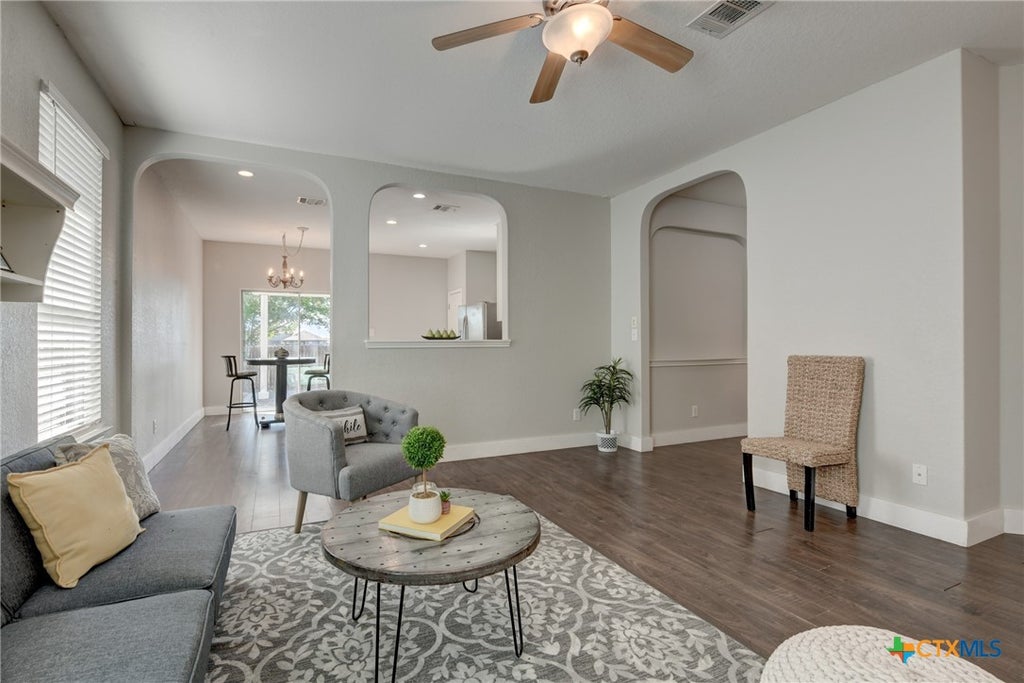 Photo of 2134 Dodge Drive, New Braunfels, TX 78130 (MLS # 619545)