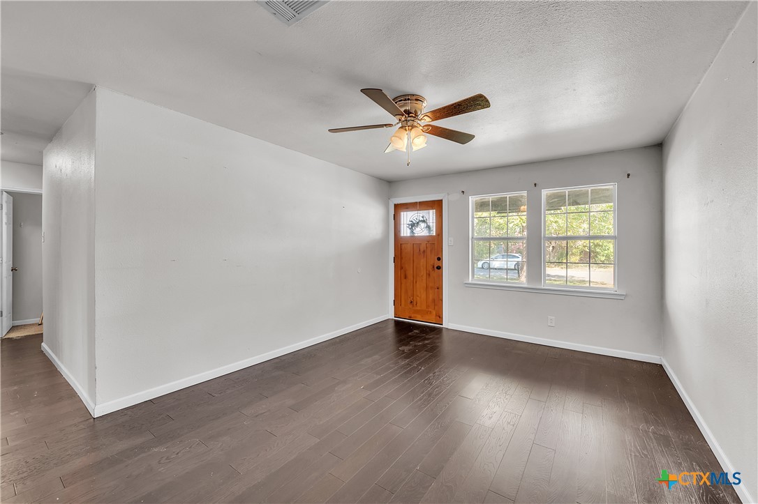 200 W Greenbriar Street