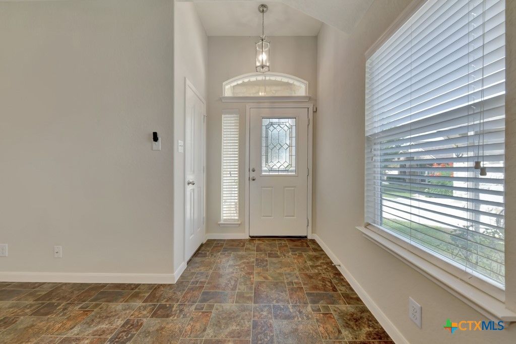 Photo of 116 Encina Cove, San Marcos, TX 78666 (MLS # 588372)