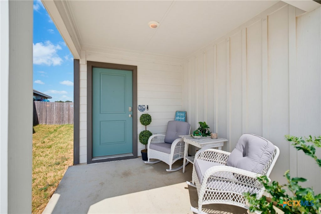 Photo of 325 Doss Drive, Rockdale, TX 76567 (MLS # 622678)