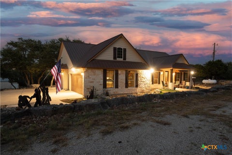 Photo of 824 Shelly Drive, Canyon Lake, TX 78133 (MLS # 623834)