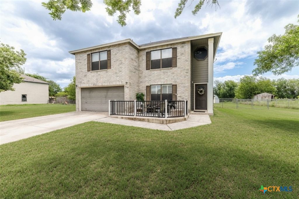Photo of 1732 Cordova Loop, Seguin, TX 78155 (MLS # 616208)