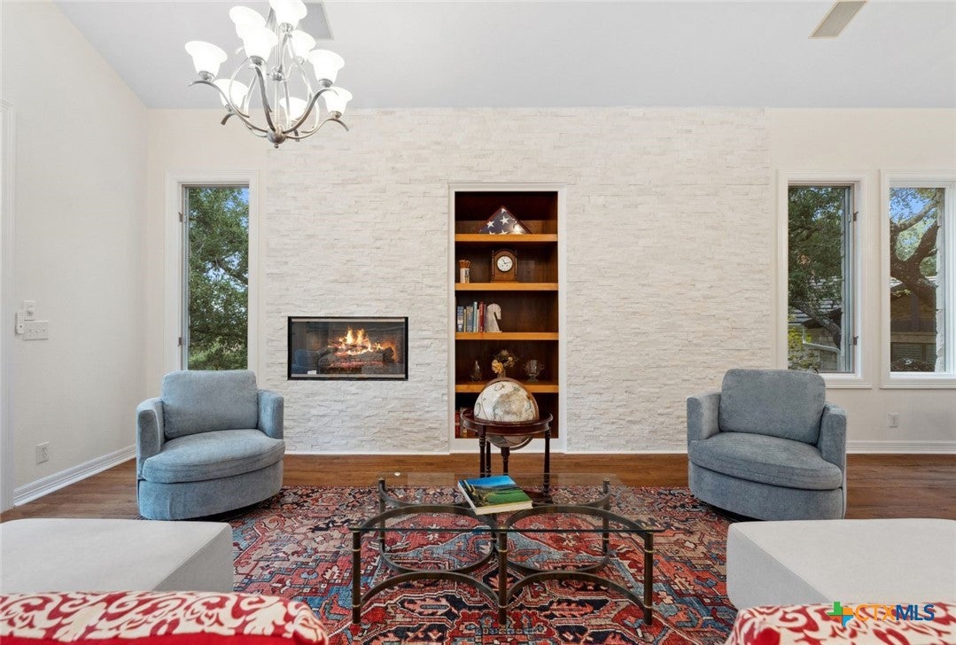 2305 Barton Creek Boulevard 36